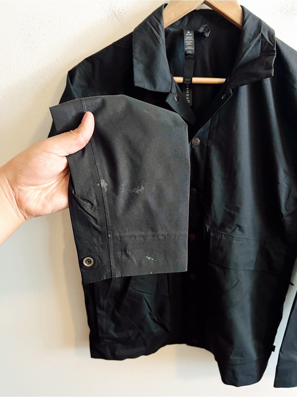 Lululemon Lab Diffract Jacket - Picture 4 of 10